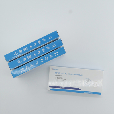 Le secrezioni nasali faringali dei corredi rapidi della prova dell'antigene SARS-CoV-2 provano